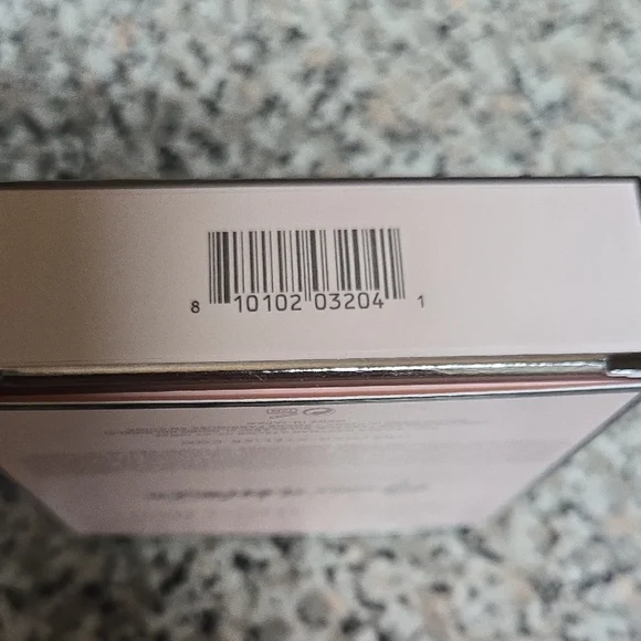 Westman Atelier Pressed Powder - Picture 6 of 6